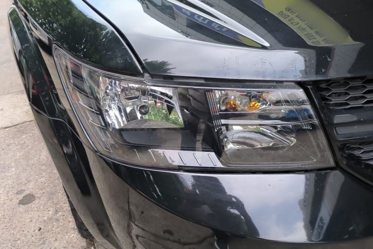 Used Dodge Journey 2013 3.6L Four-Wheel Drive Flagship Edition Right Front Headlight