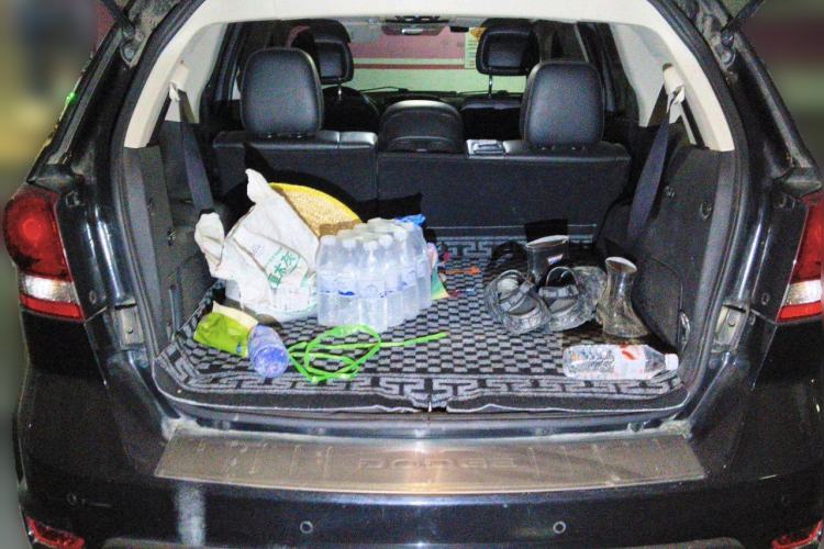 Used Dodge Journey 2013 2.4L Two-Wheel Drive Luxury Version Trunk