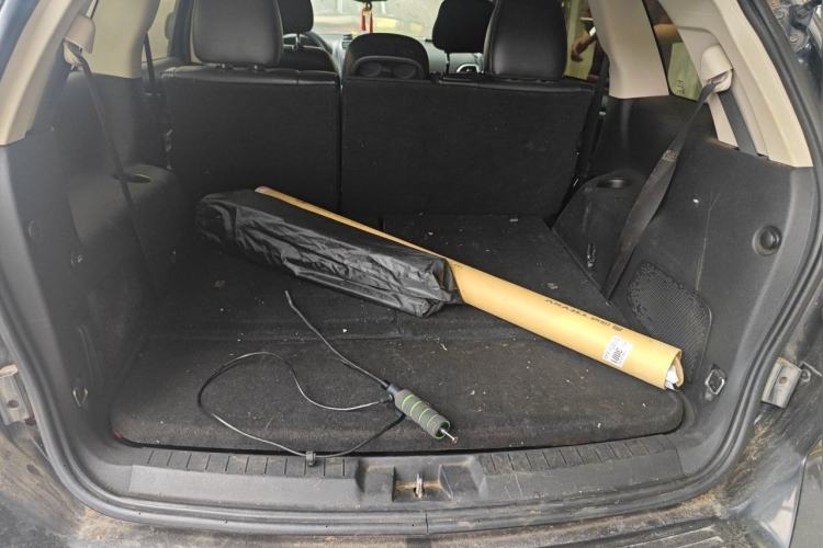 Used Dodge Journey 2013 2.4L Two-Wheel Drive Luxury Version Trunk