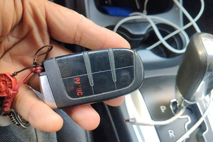 Used Dodge Journey 2013 3.6L Four-Wheel Drive Flagship Edition Vehicle Key
