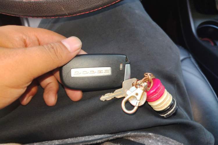 Used Dodge Journey 2013 2.4L Two-Wheel Drive Luxury Version Vehicle Key