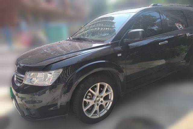 Dodge Journey 2013 2.4L Two-Wheel Drive Luxury Version usata