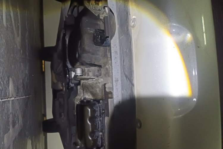 Used Dodge Journey 2013 2.4L Two-Wheel Drive Luxury Version Chassis Front