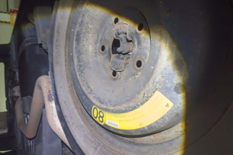 Used Dodge Journey 2013 2.4L Two-Wheel Drive Luxury Version Chassis Rear