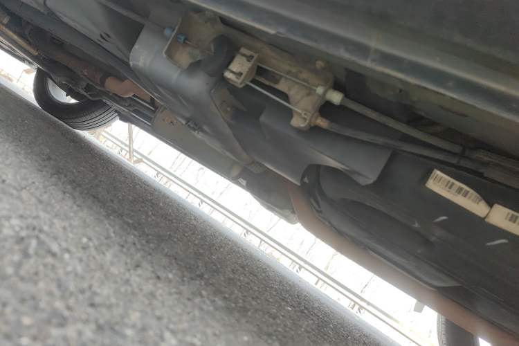 Used Dodge Journey 2013 2.4L Two-Wheel Drive Luxury Version Chassis Rear Left