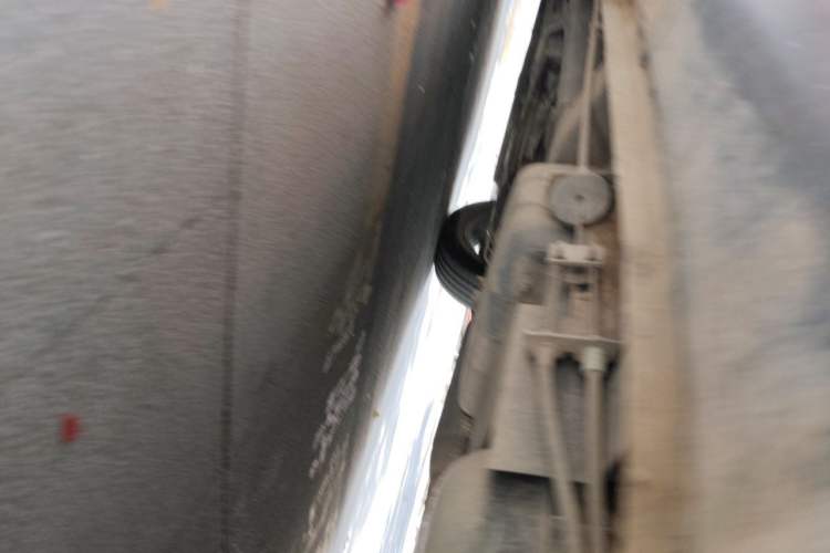 Used Dodge Journey 2013 3.6L Four-Wheel Drive Flagship Edition Chassis Rear Left