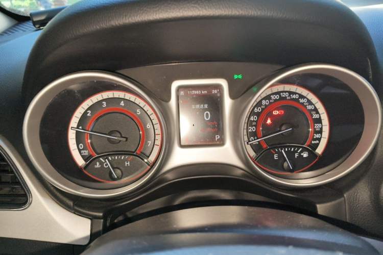 Used Dodge Journey 2013 2.4L Two-Wheel Drive Luxury Version Instrument Cluster