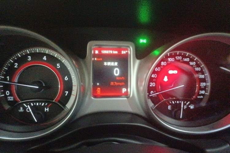 Used Dodge Journey 2013 2.4L Two-Wheel Drive Luxury Version Instrument Cluster