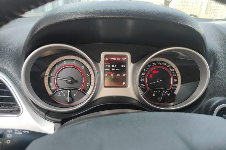 Used Dodge Journey 2013 2.4L Two-Wheel Drive Luxury Version Instrument Cluster