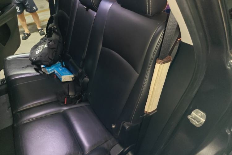 Used Dodge Journey 2013 2.4L Two-Wheel-Drive Smart Edition Left Rear Seat
