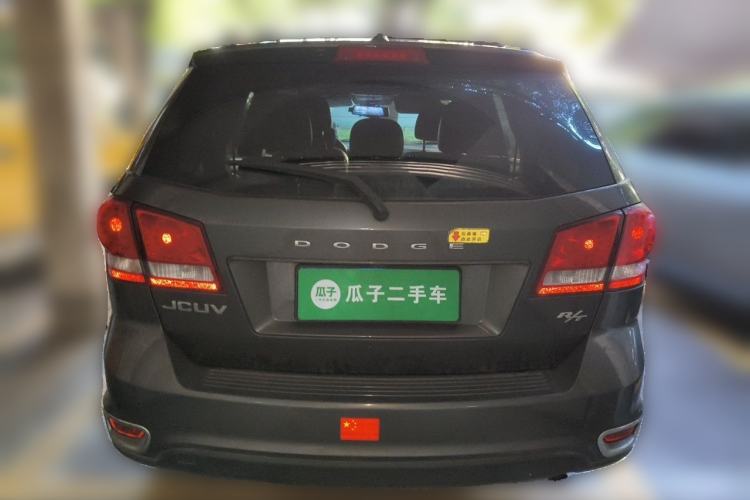 Used Dodge Journey 2013 2.4L Two-Wheel Drive Luxury Version Rear