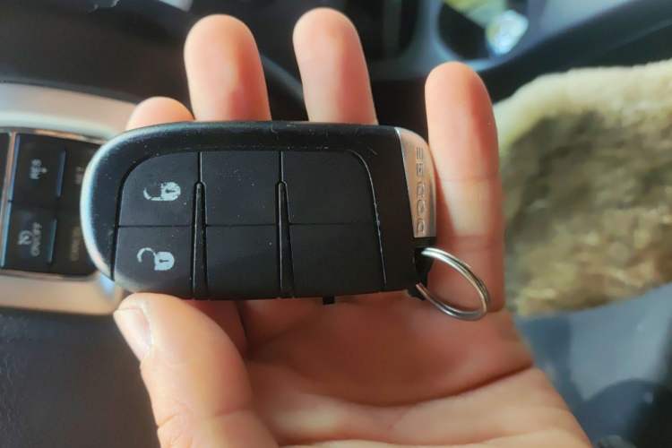 Used Dodge Journey 2013 2.4L Two-Wheel Drive Luxury Version Vehicle Key