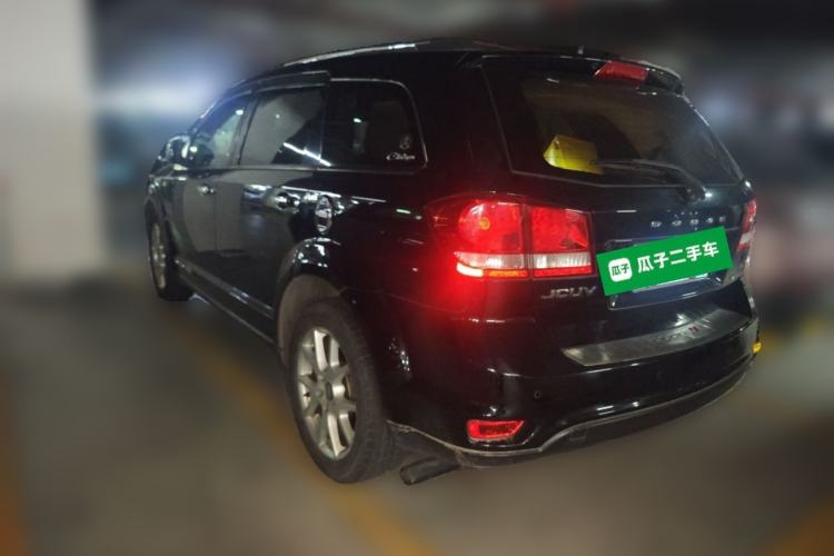 Used Dodge Journey 2013 2.4L Two-Wheel Drive Luxury Version Rear Left 45 Deg