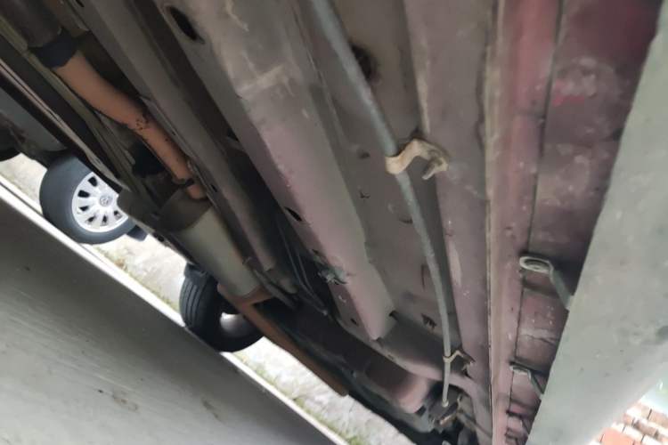 Used Dodge Journey 2013 2.4L Two-Wheel Drive Luxury Version Chassis Front Left