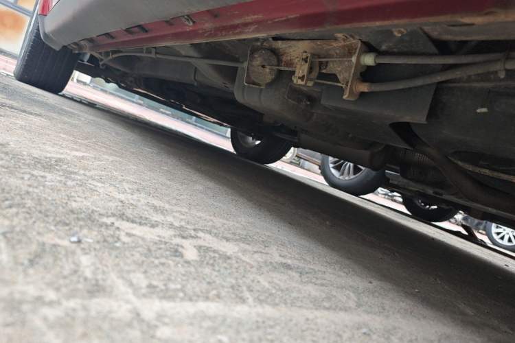 Used Dodge Journey 2013 2.4L Two-Wheel Drive Luxury Version Chassis Rear Left