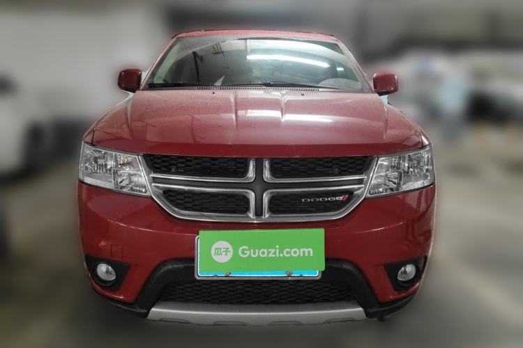Used Dodge Journey 2013 2.4L Two-Wheel Drive Luxury Version Front