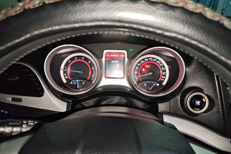 Used Dodge Journey 2013 2.4L Two-Wheel Drive Luxury Version Instrument Cluster