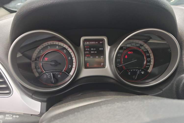 Used Dodge Journey 2013 2.4L Two-Wheel Drive Luxury Version Instrument Cluster