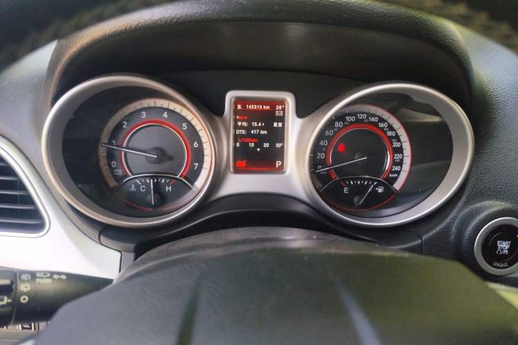 Used Dodge Journey 2013 2.4L Two-Wheel Drive Luxury Version Instrument Cluster