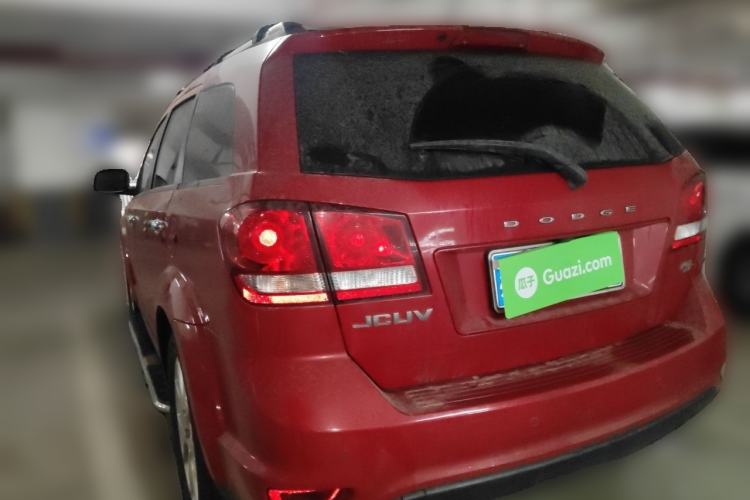 Used Dodge Journey 2013 2.4L Two-Wheel Drive Luxury Version Rear Left 45 Deg