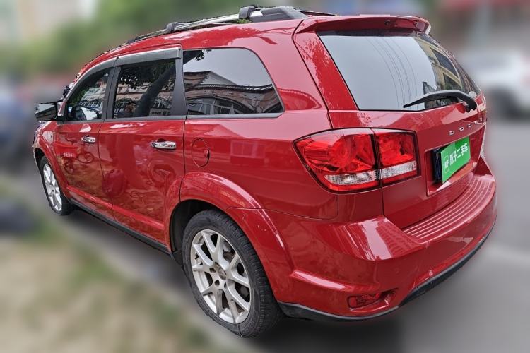 Used Dodge Journey 2013 2.4L Two-Wheel Drive Luxury Version Rear Left 45 Deg