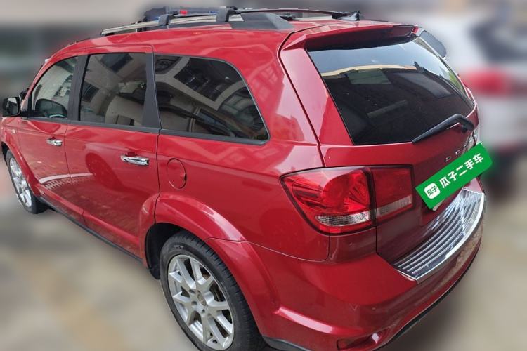 Used Dodge Journey 2013 2.4L Two-Wheel Drive Luxury Version Rear Left 45 Deg