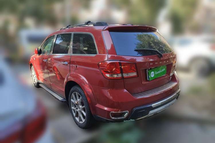 Used Dodge Journey 2013 2.4L Two-Wheel Drive Luxury Version Rear Left 45 Deg