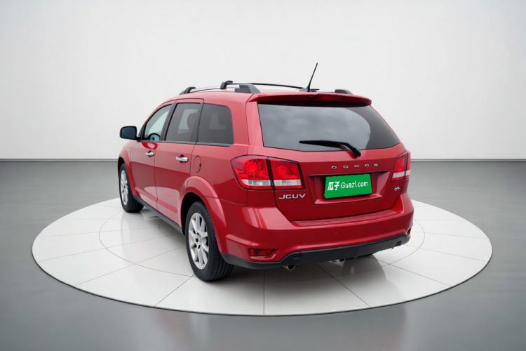 Used Dodge Journey 2013 2.4L Two-Wheel Drive Luxury Version Rear Left 45 Deg