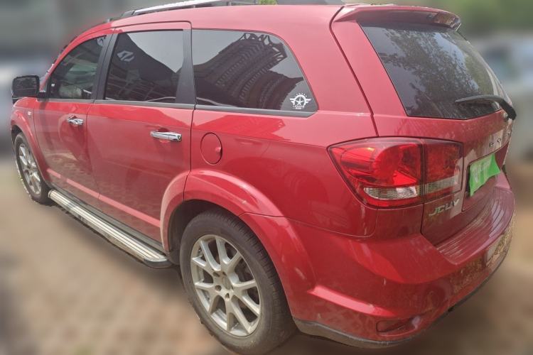 Used Dodge Journey 2013 2.4L Two-Wheel Drive Luxury Version Rear Left 45 Deg