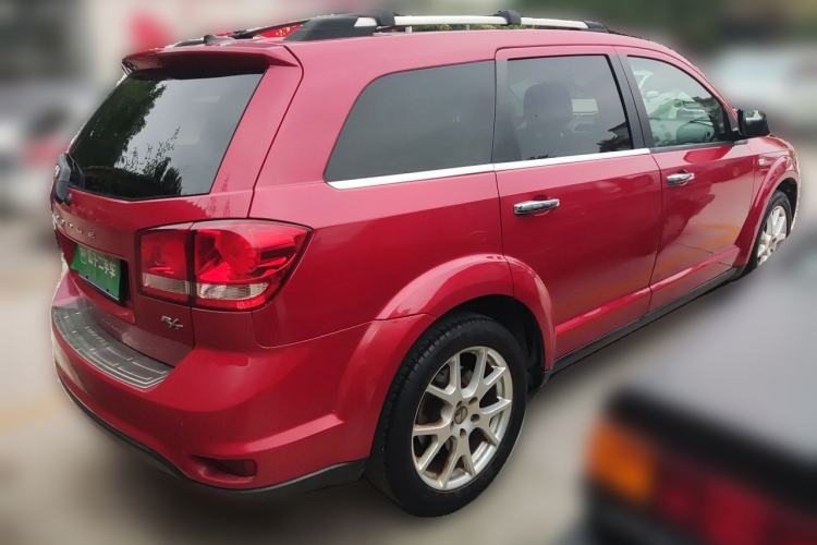 Used Dodge Journey 2013 2.4L Two-Wheel Drive Luxury Version Rear Right 45 Deg