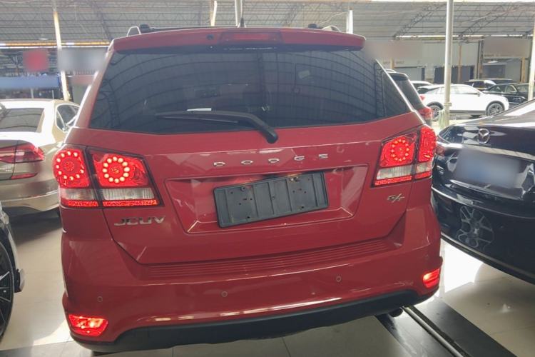 Used Dodge Journey 2013 2.4L Two-Wheel Drive Luxury Version Rear