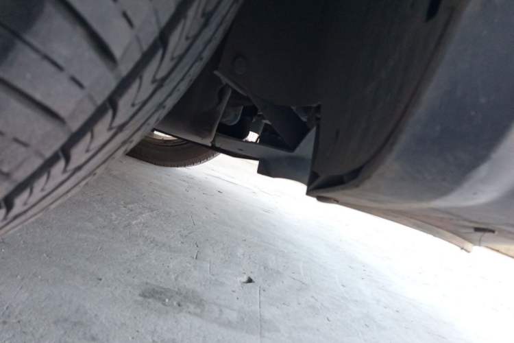 Used Dodge Journey 2013 2.4L Two-Wheel Drive Luxury Version Chassis Front Right