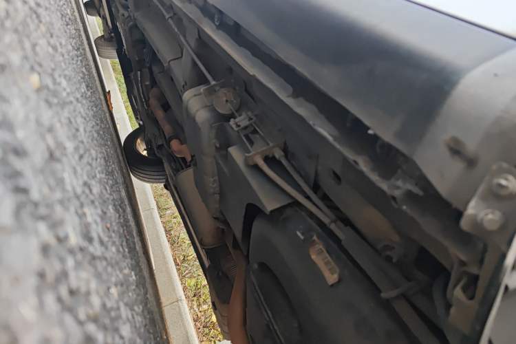 Used Dodge Journey 2013 2.4L Two-Wheel Drive Luxury Version Chassis Rear Left
