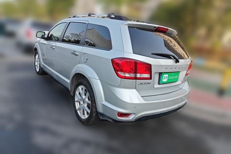 Used Dodge Journey 2013 2.4L Two-Wheel Drive Luxury Version Rear Left 45 Deg
