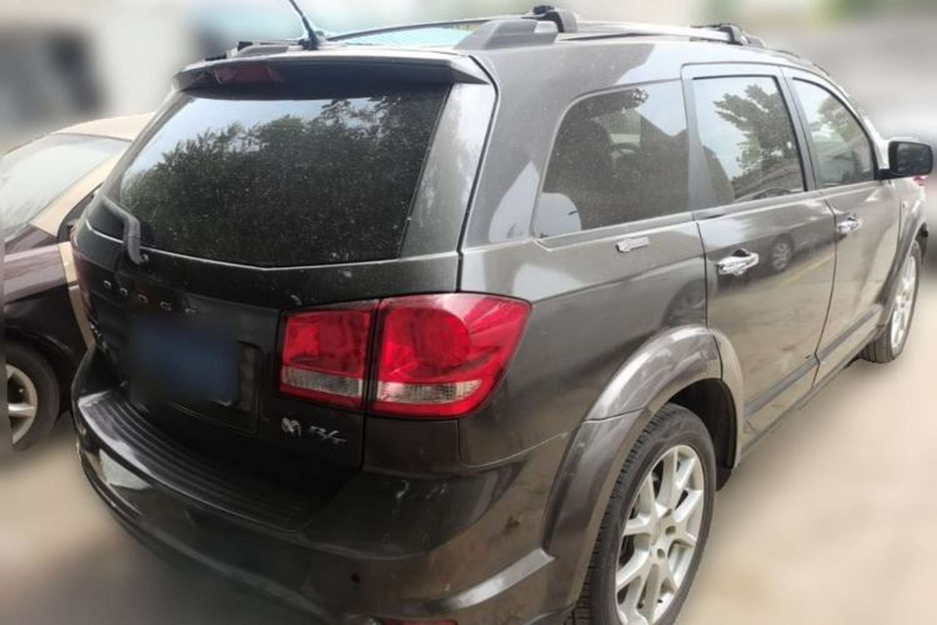 Used Dodge Journey 2013 2.4L Two-Wheel Drive Luxury Version Rear Right 45 Deg