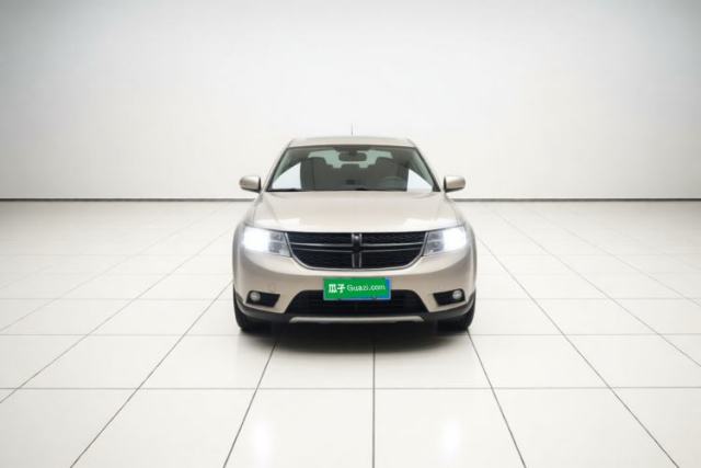 Dodge Journey 2013 2.4L Two-Wheel Drive Luxury Version usado