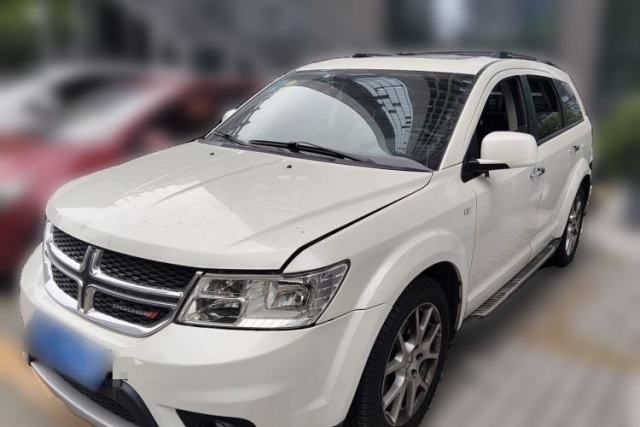 Used Dodge Journey 2013 2.4L Two-Wheel Drive Luxury Version