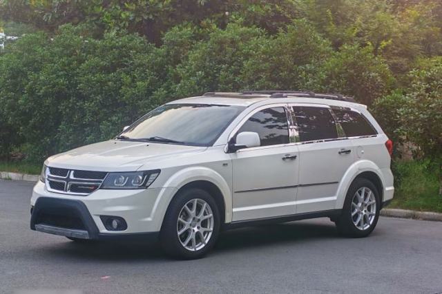 Used Dodge Journey 2013 2.4L Two-Wheel Drive Luxury Version