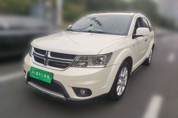Used Dodge Journey 2013 2.4L Two-Wheel Drive Luxury Version Guazi used car, China used car export, Used car for sale, Used  cars, Cheapest cars for sale