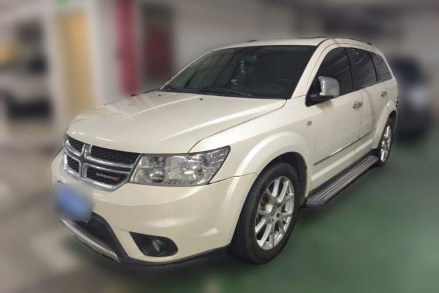 Used Dodge Journey 2013 2.4L Two-Wheel Drive Luxury Version
