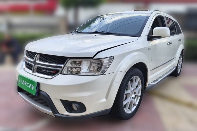 Used Dodge Journey 2013 2.4L Two-Wheel Drive Luxury Version Guazi used car, China used car export, Used car for sale, Used  cars, Cheapest cars for sale