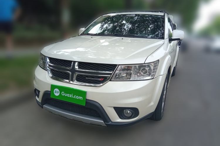 Used Dodge Journey 2013 2.4L Two-Wheel Drive Luxury Version Guazi used car, China used car export, Used car for sale, Used  cars, Cheapest cars for sale