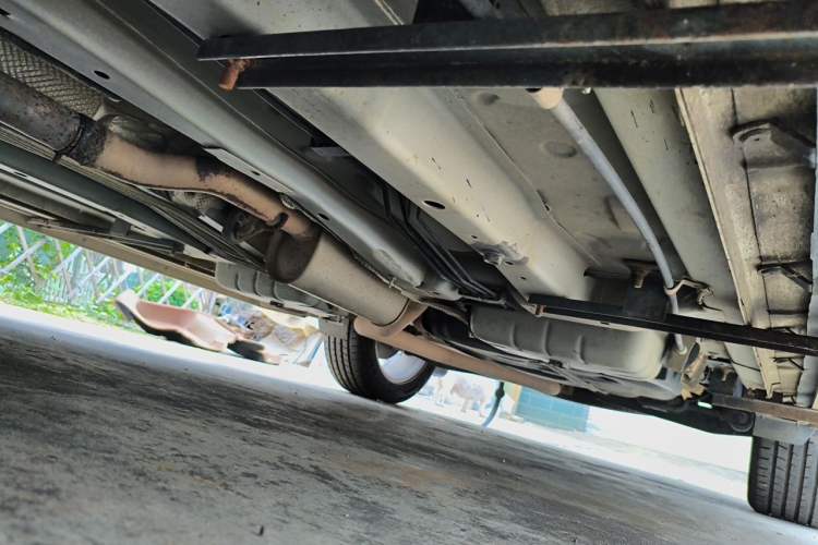 Used Dodge Journey 2013 2.4L Two-Wheel Drive Luxury Version Chassis Front Left