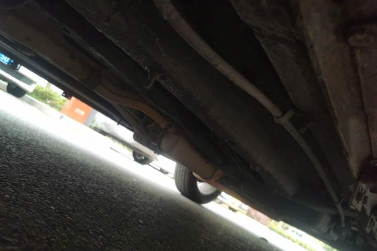 Used Dodge Journey 2013 2.4L Two-Wheel Drive Luxury Version Chassis Front Left