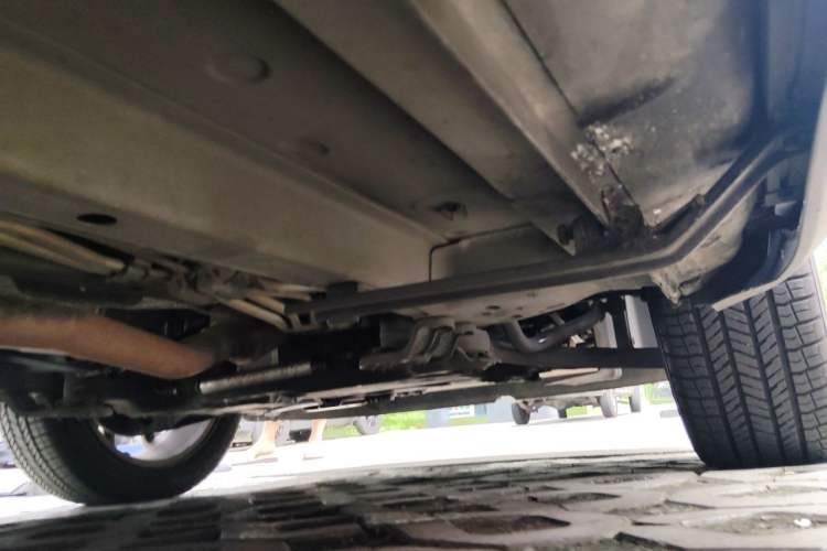 Used Dodge Journey 2013 2.4L Two-Wheel Drive Luxury Version Chassis Front Right