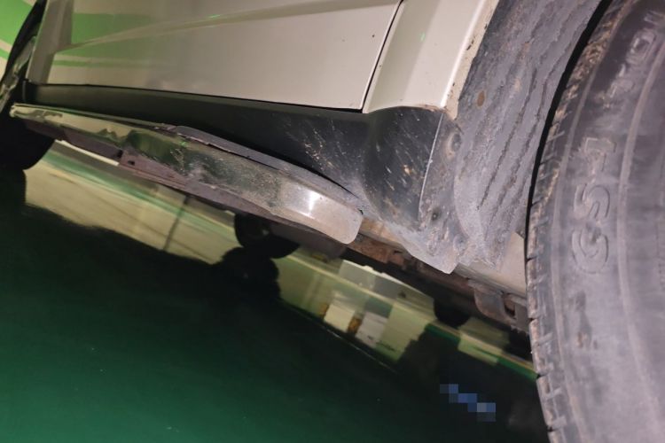 Used Dodge Journey 2013 2.4L Two-Wheel Drive Luxury Version Chassis Front Right
