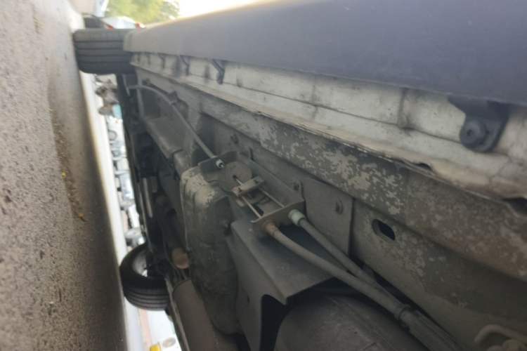 Used Dodge Journey 2013 2.4L Two-Wheel Drive Luxury Version Chassis Rear Left