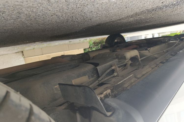 Used Dodge Journey 2013 2.4L Two-Wheel Drive Luxury Version Chassis Rear Left