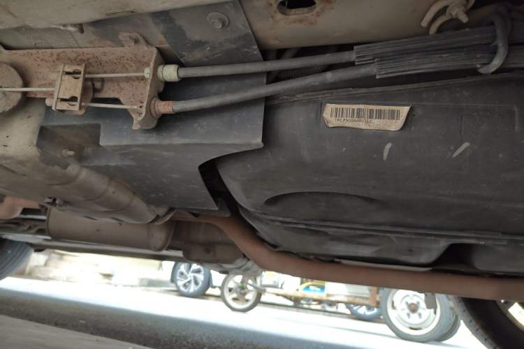 Used Dodge Journey 2013 2.4L Two-Wheel Drive Luxury Version Chassis Rear Left
