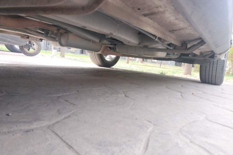Used Dodge Journey 2013 2.4L Two-Wheel Drive Luxury Version Chassis Rear Left